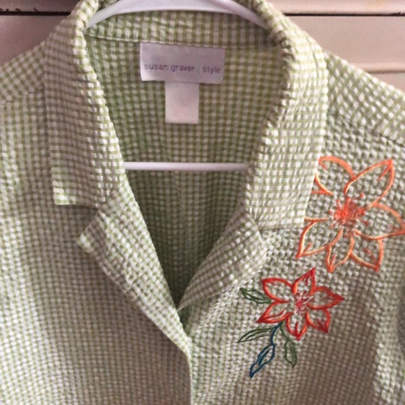Susan Graver vintage gingham with embroidery florals seersucker shirt L - Picture 3 of 5